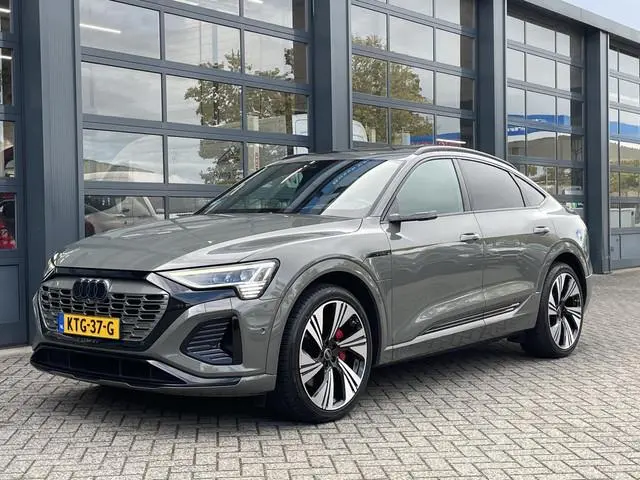 Audi Q8 e-tron