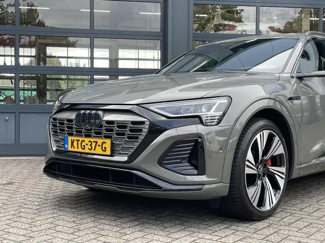 Audi Q8 e-tron