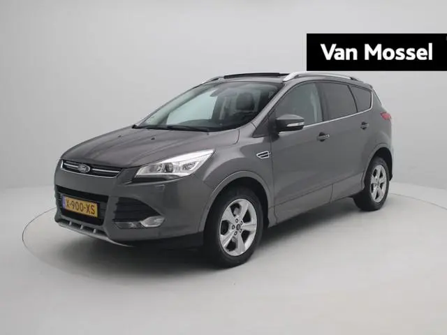 Ford Kuga 1.6 Titanium Plus 4WD | Panoramadak | Camera | Trekhaak | Climate control