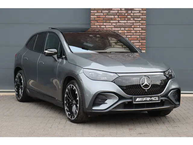 Mercedes-Benz EQE SUV 500 4Matic AMG Line 96 kWh | Hyperscreen | Airmatic | Achterasbesturing | Distronic+ | Stoelventilatie | Trekhaak | Burmester | Memory | HUD | Warmtepomp |