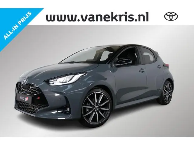 Toyota Yaris 1.5 Hybrid 130 GR Sport, Plus pack, Nieuw en in juni leverbaar met € 2.000,- voordeel