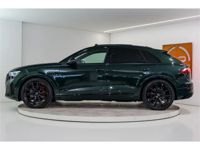 Audi Q8 60 TFSI E Quattro S-Edition Competition 490PK 2026 | Goodwood Green | 3D B&O | Pano | VOL! 5...