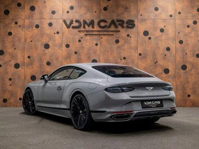 Bentley Continental GT 4.0 V8 Hybrid Speed | Keramisch | 782 PK I First Edition I Touring | NAIM |