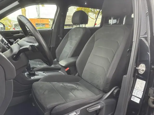 Volkswagen Tiguan Allspace 1.5 TSI Highline Business R 7persoons | R Line | Automaat | Pano