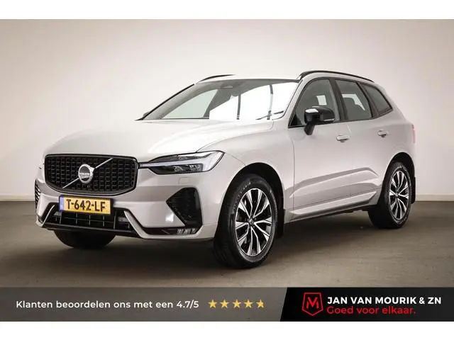 Volvo XC60 B4 Ultimate Bright | STOELVERWARMING | DAB | DRAADLOZE LADER | CAMERA | TREKHAAK | 19"