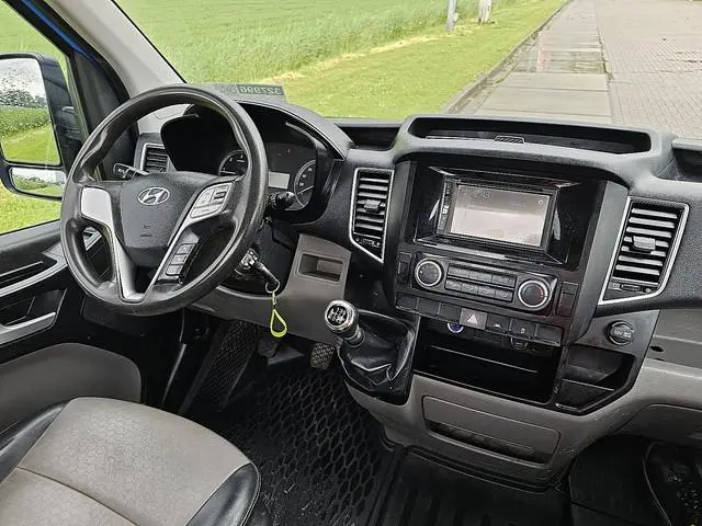 Hyundai H350