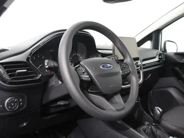 Ford Fiesta 1.0 EcoBoost Connected | Navigatie | Apple Carplay/Android Auto | Parkeersensor achter |...