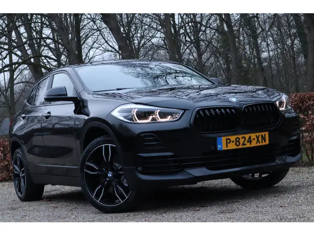 BMW X2 sDrive20i Business Edition | Head-up | Camera | Navi |