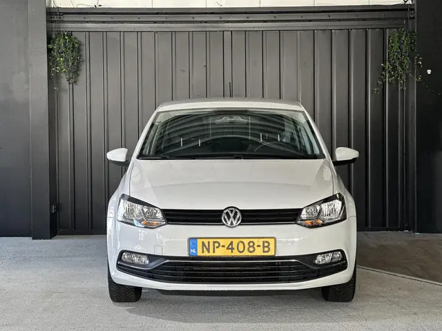 Volkswagen Polo 1.2 TSI Comfortline | Carplay | Cruise Control | Airco | Hill Hold Functie |