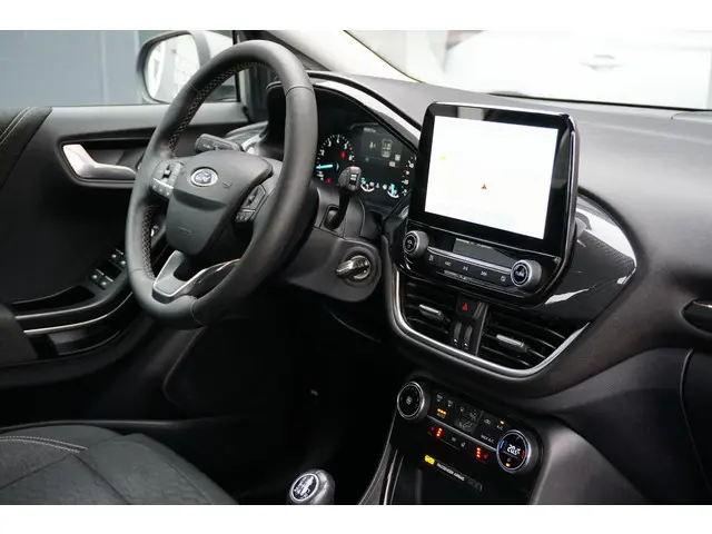 Ford Puma 1.0 EcoBoost Hybrid Titanium X + STOELMASSAGE / WINTERPAKKET / APPLE CARPLAY