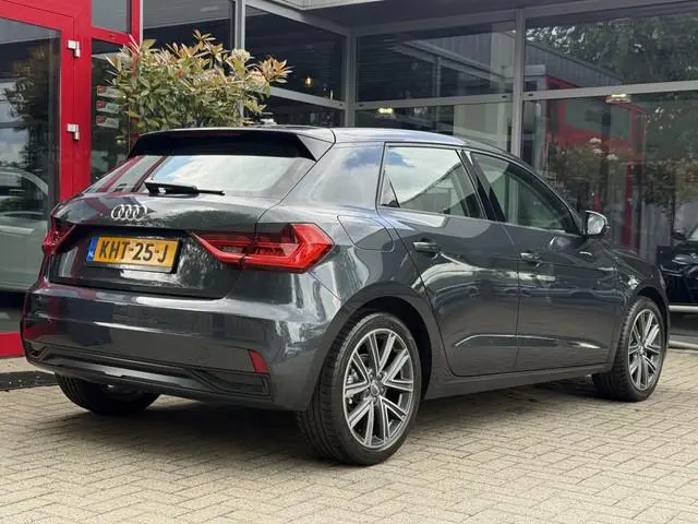 Audi A1 Sportback 30 TFSI 116PK *!* VIRTUAL/ CARPLAY/ 17 INCH/ CRUISE/ STOELVERWARMING *!*