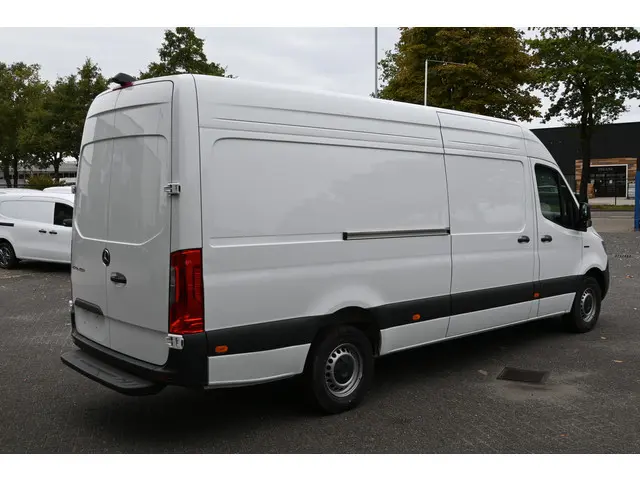 Mercedes-Benz eSprinter 314/414 L3H2 450 km Reikwijdte WLTP Pro 113kWh DC laden 115 kW, 270 graden a...
