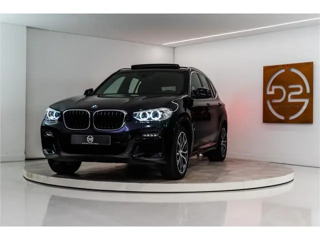 BMW X3 xDrive30e High Executive M-Sport 292PK | Pano | LED | Sfeer | HUD | 12 MND Garantie