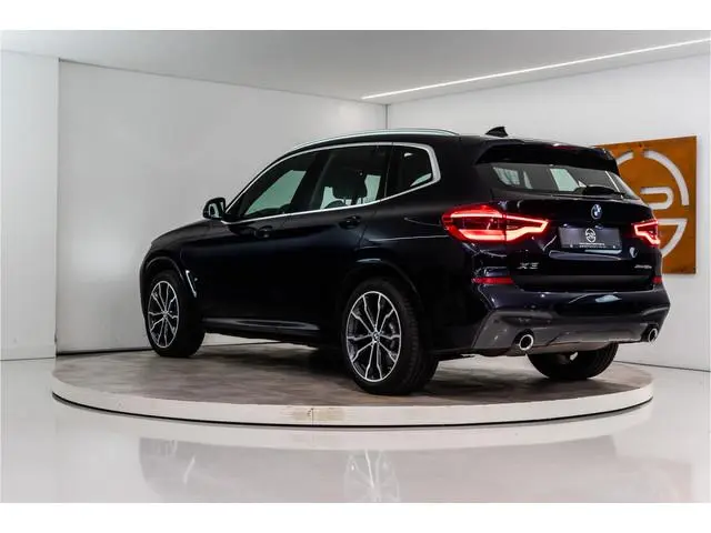 BMW X3 xDrive30e High Executive M-Sport 292PK | Pano | LED | Sfeer | HUD | 12 MND Garantie