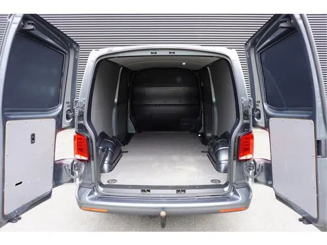 Volkswagen Transporter 150pk Automaat L2 2x Schuifdeur LED Trekhaak Apple Carplay ACC Cruise control...