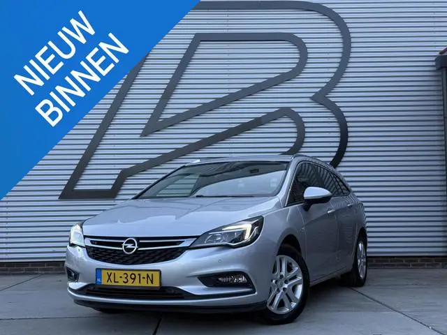 Opel Astra Sports Tourer 1.4 Turbo Online Edition 2e Eigenaar|Navi|Trekhaak|Clima|Cruise|Carplay|PDC...