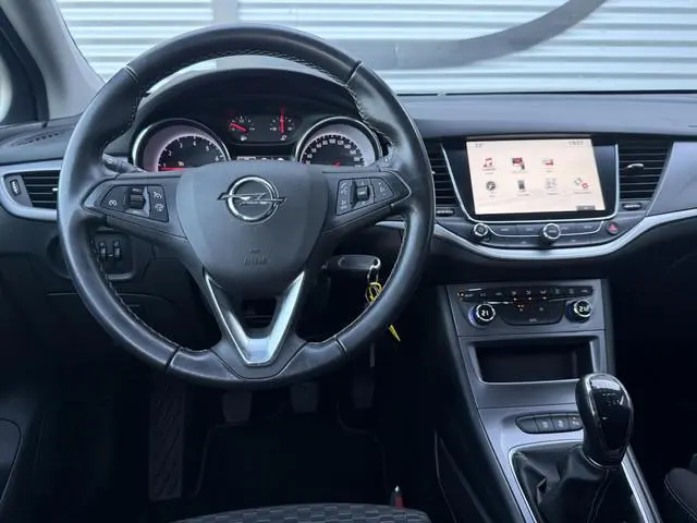 Opel Astra Sports Tourer 1.4 Turbo Online Edition 2e Eigenaar|Navi|Trekhaak|Clima|Cruise|Carplay|PDC...