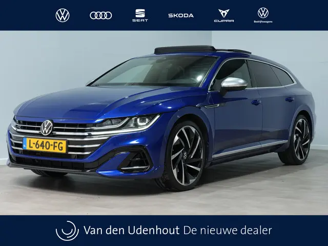 Volkswagen Arteon Shooting Brake 2.0 TSI 190pk DSG R-Line Business+ | Panorama | Wegkl. trekhaak | H...