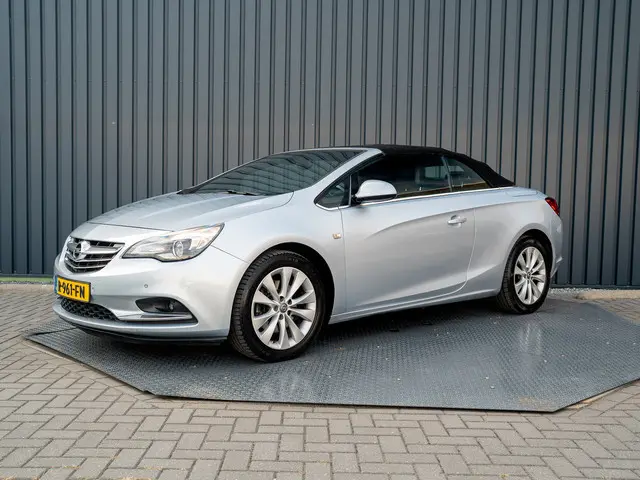 Opel Cascada