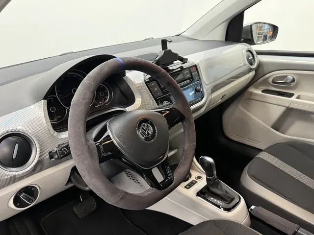 Volkswagen e-up!