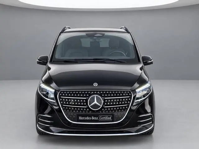 Mercedes-Benz V-klasse 300d L3 Avantgarde | Panoramadak | Burmester | Stoelventilatie | Apple CarPla...