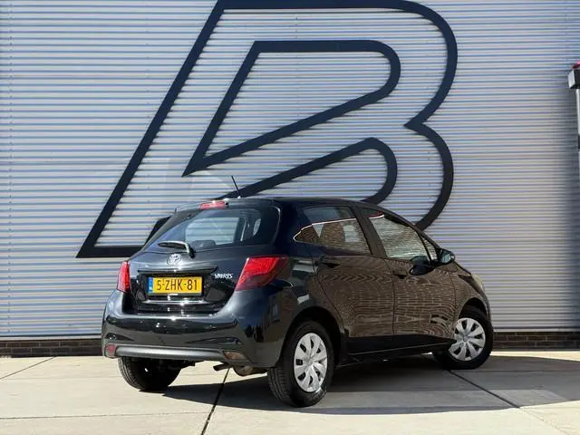 Toyota Yaris 1.0 VVT-i Aspiration Camera|Airco|Cruise|Navi|APK tot 02-2027