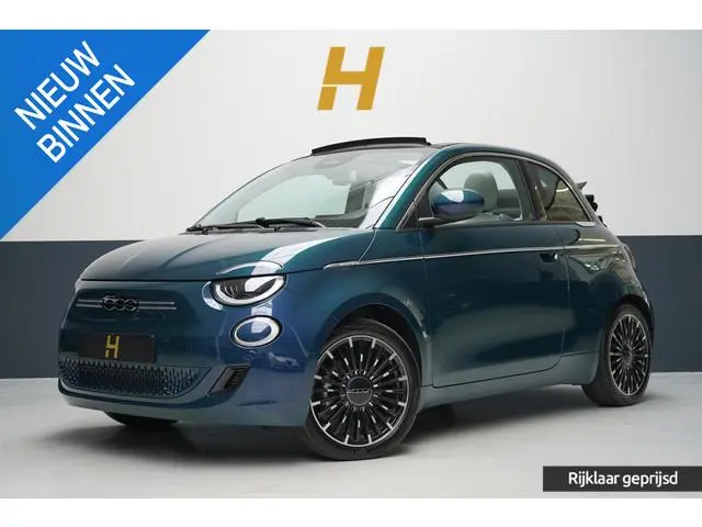 Fiat 500 C La Prima 42 kWh | SoH 96,8% | Leder | Lm velgen | Navigatie | Carplay | Stoelverwarming