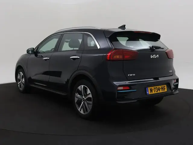 Kia e-Niro DynamicLine 64 kWh | LED | NAVI | WINTERPACK | PDC | ECC | CAMERA | 96.5% SoH  10-2021 10...