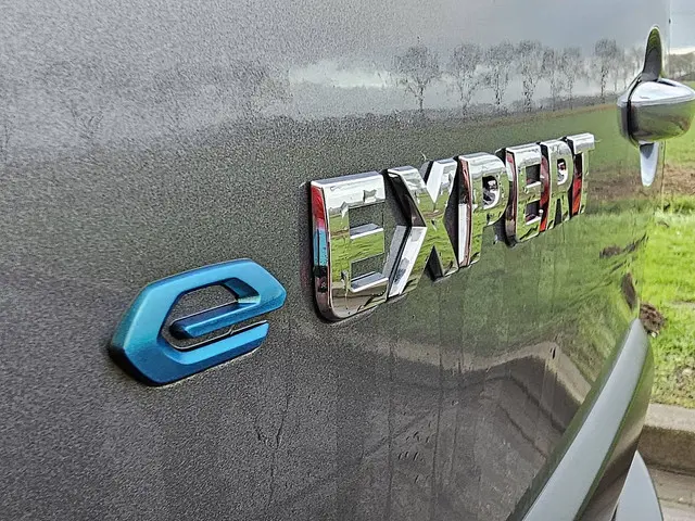 Peugeot e-Expert