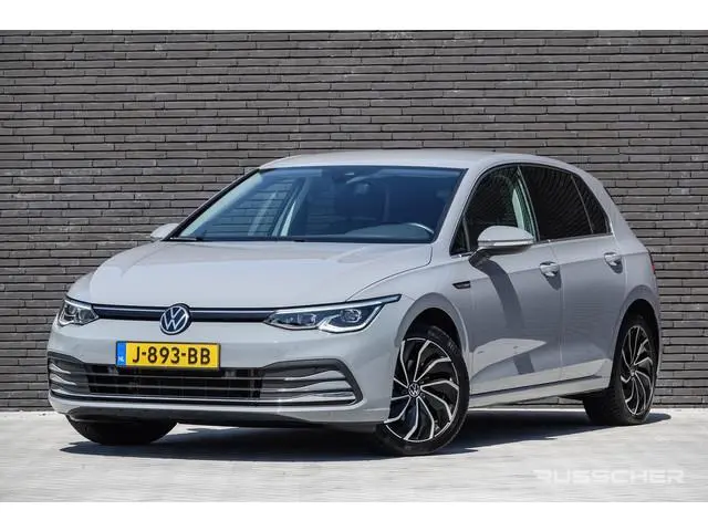 Volkswagen Golf 1.5 eTSI 150Pk Aut. | Style | Achteruitrijcamera | 17'' | Moonstone Grey
