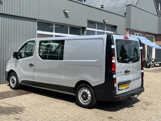 Renault Trafic 1.6 dCi L2H1 DC Marge Btw /Bpm vrij Airco Cruise controle Navigatie Dubbele cabine 1e...