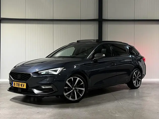 Seat Leon Sportstourer 1.5 eTSI FR Pano Memory Trekhaak VOL!