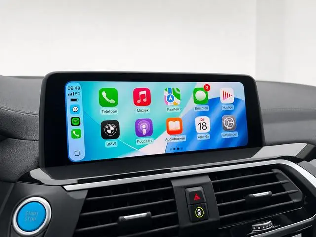 BMW iX3