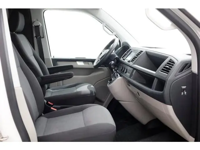 Volkswagen Transporter 2.0 TSI 150pk Benzine L2H3 Airco/Camera/Camper? BPM-VRIJ 03-2019