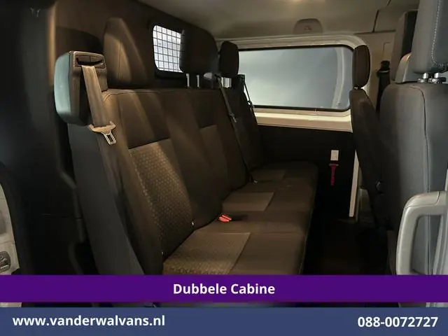 Ford Transit Custom 2.0 TDCI 130pk Automaat L2H1 Dubbele cabine Euro6 Airco | 6-Zits | Camera | Navi...