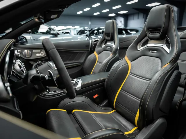 Mercedes-Benz C-klasse Cabrio AMG 63 S | Final Edition ( 1 OF 499 ) | Unieke uitvoering | Keramisch...