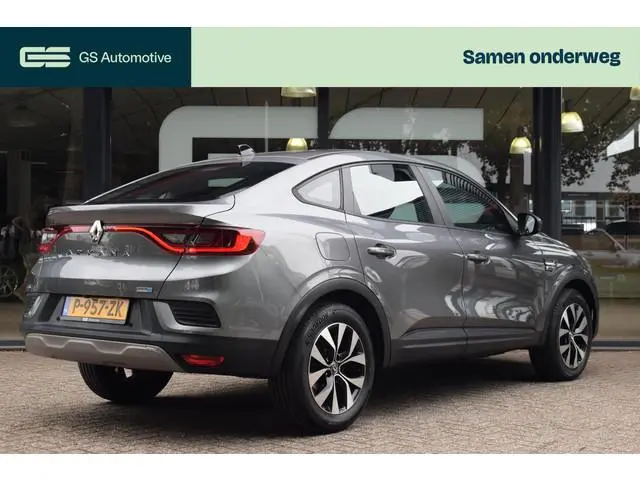 Renault Arkana 1.6 E-Tech Hybrid 145 Zen