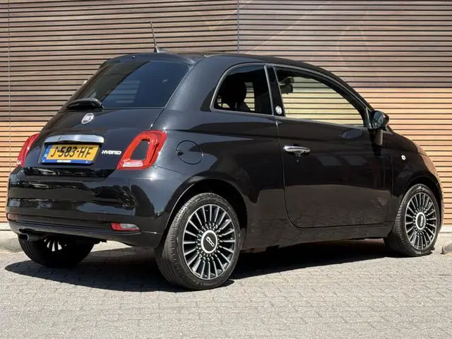 Fiat 500 1.0 Hybrid Launch Edition Panodak / Navi / Airco / Cruise / Sport Stuur
