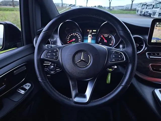 Mercedes-Benz EQV