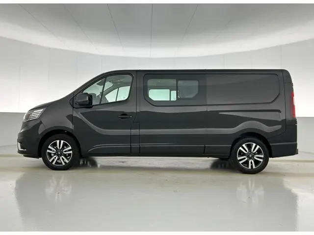 Renault Trafic 2.0 Blue dC1 150PK L2H1 Dubbele Cabine Automaat Navigatie Airco Lichtmetalen velgen B...
