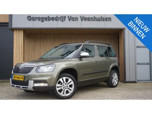 Skoda Yeti 1.2 TSI 105pk DSG Outdoor Outdoor & Elegance Leder/Alcantara Xenon 17inch LM Navi 43897km...