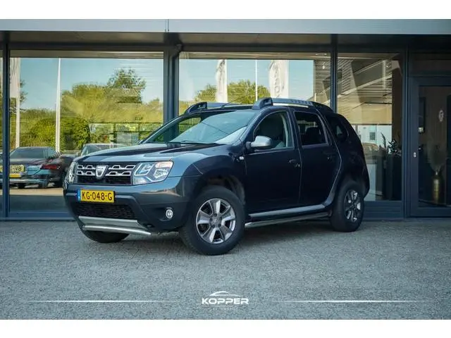 Dacia Duster 1.2 TCe 4x2 Lauréate / Navi / Airco / Trekhaak