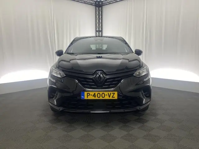 Renault Captur 1.6 E-Tech Hybrid 145 Rive Gauche Automaat | CarPlay | Navi | Cruise Control | Climat...