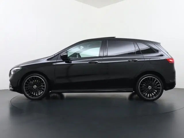 Mercedes-Benz B-Klasse 250 e Business Solution AMG | Trekhaak Wegklapbaar | Distronic Cruise Control...