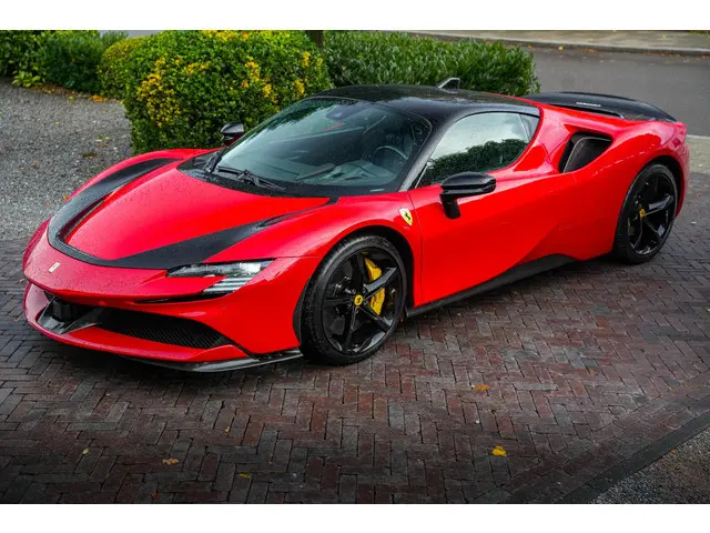 Ferrari SF90 Stradale