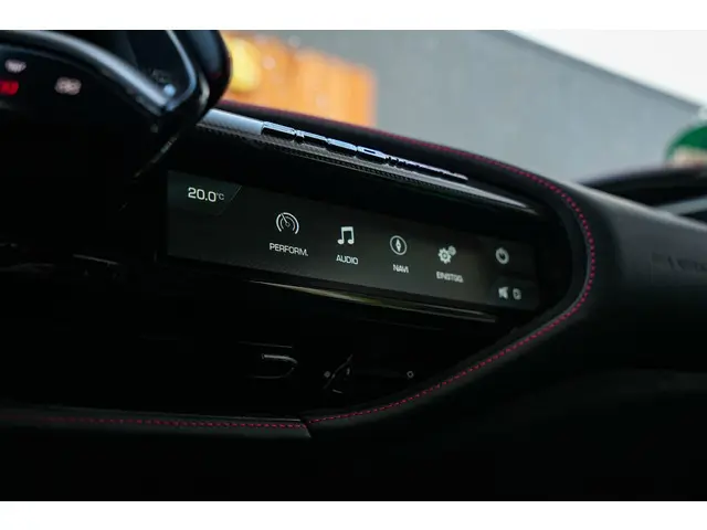 Ferrari SF90 Stradale