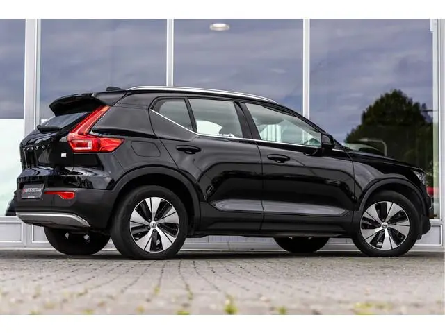 Volvo XC40 1.5 T5 Recharge Business Pro | Carplay | LED