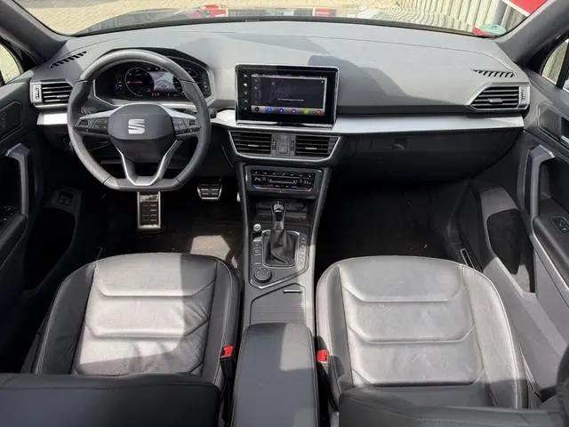SEAT Tarraco 1.4 TSI e-Hybrid PHEV FR Business Intense 20"/Panoramadak/Leder + memory/Trekhaak/360 c...