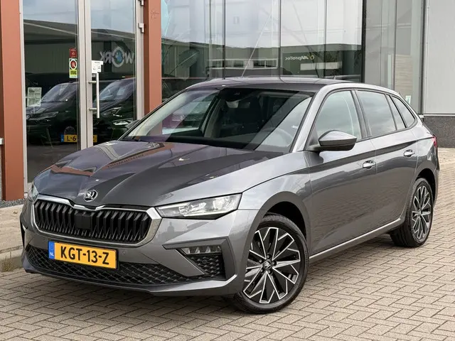 ŠKODA Scala 1.0 TSI Business Edition | Stoel/Stoelverwarming | DAB | Cruise | Apple Carplay |
