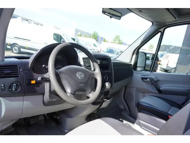 Volkswagen Crafter 50 Dubbellucht HIAB 013T Kraan Strooiwagen Zout Trekhaak Cruise control Tacho Air...